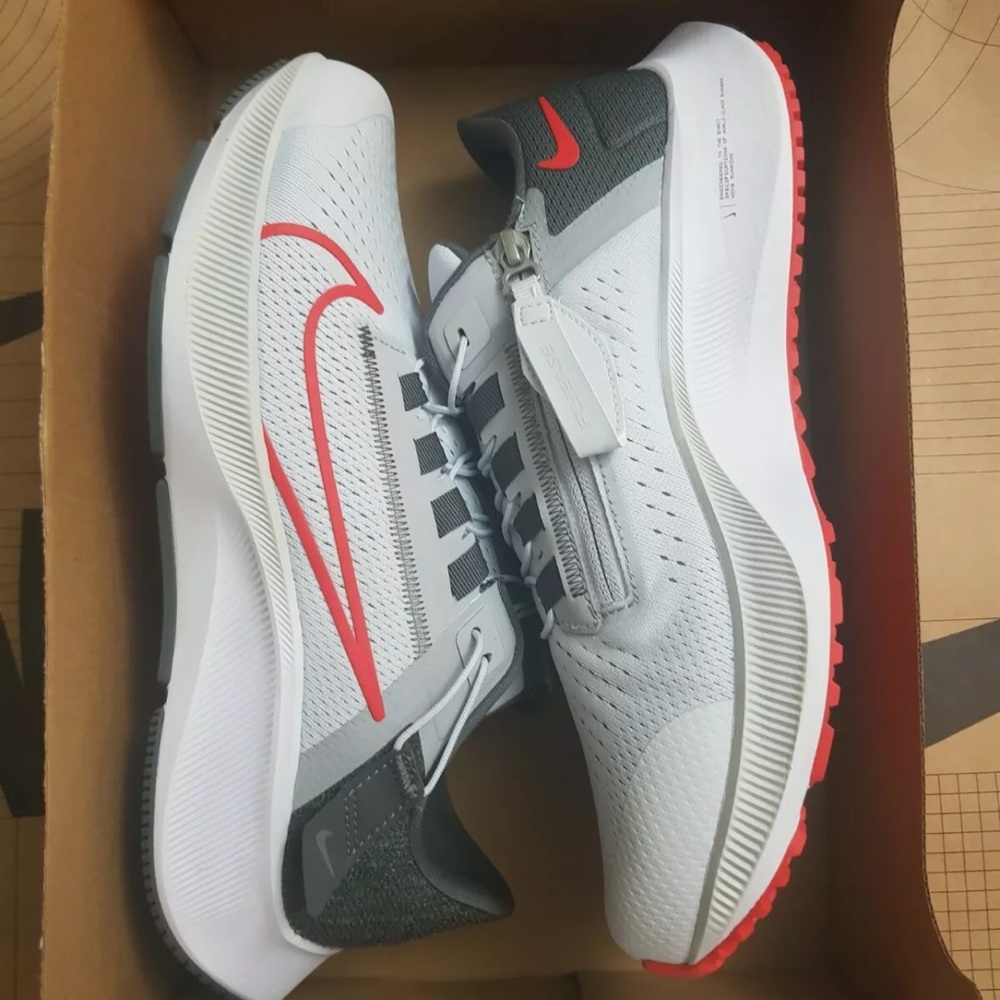 Nike Pegasus 38 Flyease Sz 8.5 4E Wide